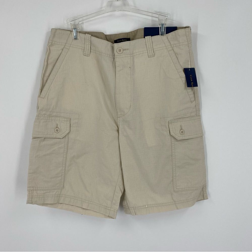 Club Room Men’s Cotton Cargo Shorts Cream size 32